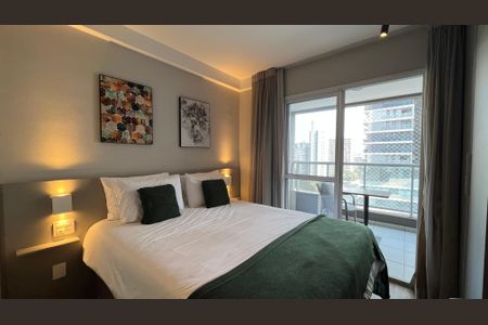 Studio à venda com 24m², 1 quarto e 1 vaga Studio à venda com 24m², 1 quarto e 1 vagaStudio