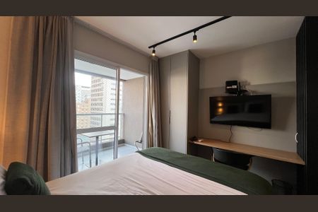 Studio à venda com 24m², 1 quarto e 1 vaga Studio à venda com 24m², 1 quarto e 1 vagaStudio