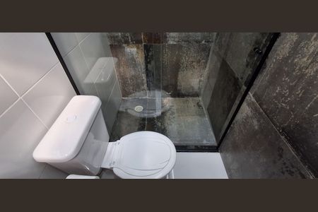 Studio para alugar com 24m², 1 quarto e sem vaga Studio para alugar com 24m², 1 quarto e sem vagaBanheiro