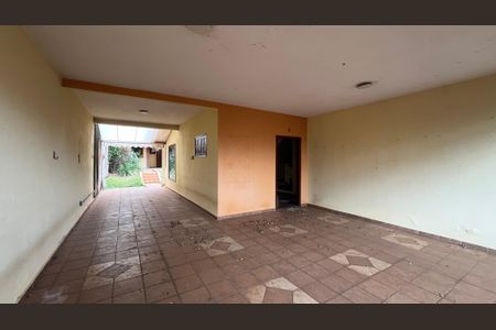 Casa à venda com 329m², 4 quartos e 6 vagas Casa à venda com 329m², 4 quartos e 6 vagasÁrea Gourmet