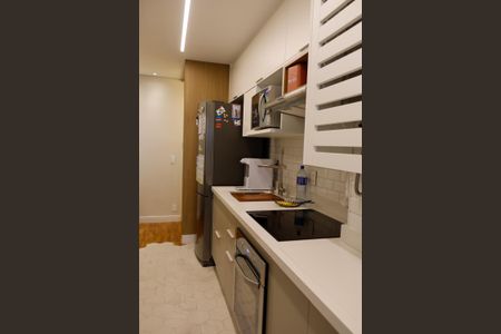 Apartamento à venda com 67m², 2 quartos e 1 vaga Apartamento à venda com 67m², 2 quartos e 1 vagaCozinha