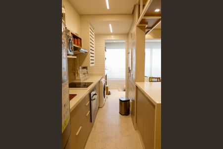 Apartamento à venda com 67m², 2 quartos e 1 vaga Apartamento à venda com 67m², 2 quartos e 1 vagaCozinha