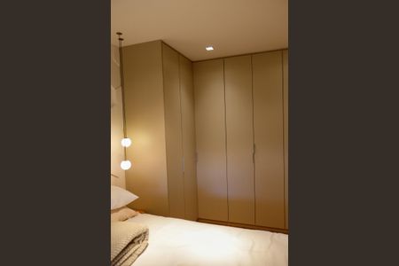 Apartamento à venda com 67m², 2 quartos e 1 vaga Apartamento à venda com 67m², 2 quartos e 1 vagaSuíte