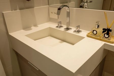 Apartamento à venda com 67m², 2 quartos e 1 vaga Apartamento à venda com 67m², 2 quartos e 1 vagaBanheiro