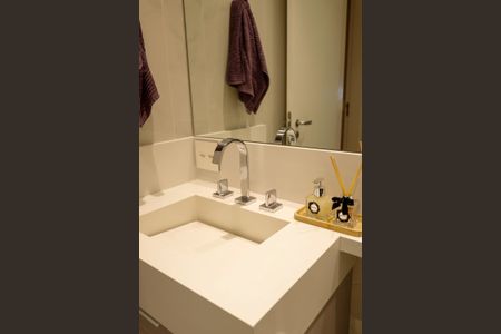 Apartamento à venda com 67m², 2 quartos e 1 vaga Apartamento à venda com 67m², 2 quartos e 1 vagaBanheiro