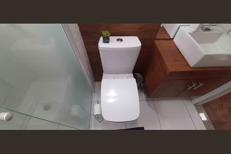 Apartamento à venda com 52m², 2 quartos e 1 vagaBanheiro Social