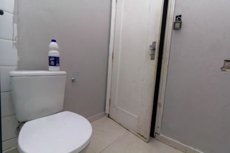 Casa à venda com 230m², 3 quartos e 1 vagaBanheiro 1