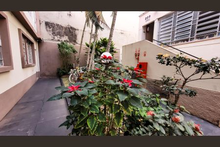 Apartamento para alugar com 82m², 2 quartos e sem vagaÁrea comum