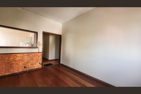 Apartamento para alugar com 82m², 2 quartos e sem vagaSala