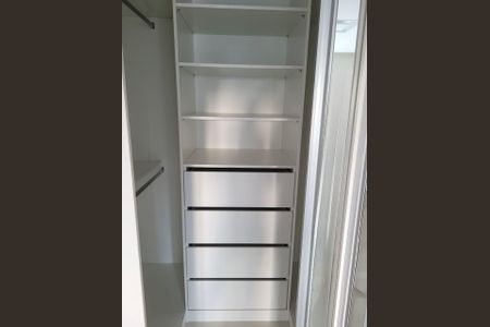 Apartamento para alugar com 95m², 3 quartos e 2 vagasQuarto