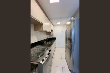 Cozinha de apartamento para alugar com 3 quartos, 95m² em Mossunguê, Curitiba