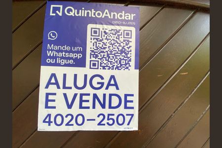 Casa à venda com 360m², 5 quartos e 4 vagasPlaca