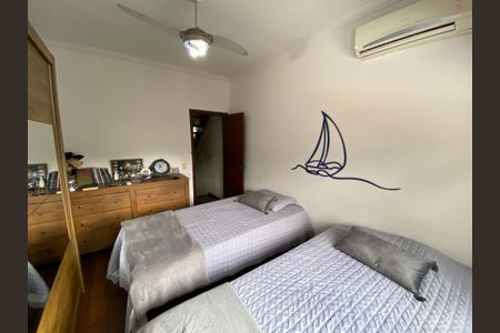 Casa à venda com 360m², 5 quartos e 4 vagasQuarto 1