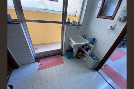 Casa à venda com 360m², 5 quartos e 4 vagasÁrea de Serviço