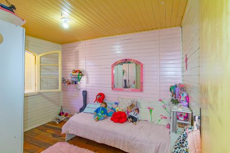 Casa à venda com 350m², 5 quartos e 3 vagas Casa à venda com 350m², 5 quartos e 3 vagasQuarto 3 da Casa 2