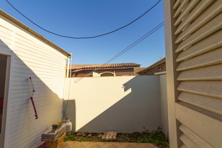 Casa à venda com 350m², 5 quartos e 3 vagas Casa à venda com 350m², 5 quartos e 3 vagasVista do Quarto 2