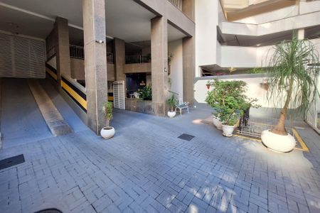 Apartamento à venda com 90m², 2 quartos e 1 vaga Apartamento à venda com 90m², 2 quartos e 1 vagaÁrea comum