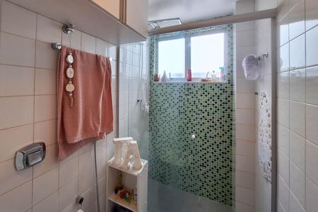 Apartamento à venda com 90m², 2 quartos e 1 vaga Apartamento à venda com 90m², 2 quartos e 1 vagaBanheiro da Suíte 1