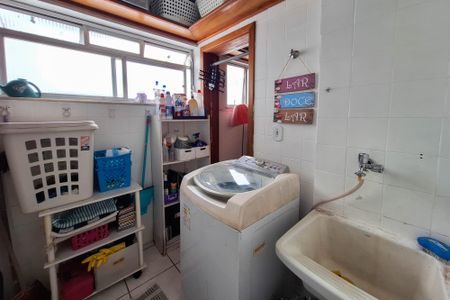 Apartamento à venda com 90m², 2 quartos e 1 vaga Apartamento à venda com 90m², 2 quartos e 1 vagaÁrea de Serviço