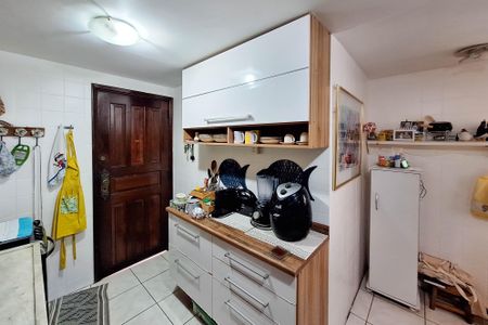 Apartamento à venda com 90m², 2 quartos e 1 vaga Apartamento à venda com 90m², 2 quartos e 1 vagaCozinha