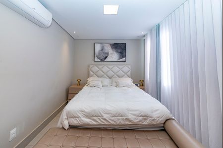 Apartamento à venda com 95m², 2 quartos e 2 vagasSuíte 1
