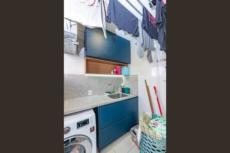 Apartamento à venda com 95m², 2 quartos e 2 vagasÁrea de Serviço