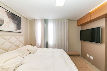 Apartamento à venda com 95m², 2 quartos e 2 vagasSuíte 1