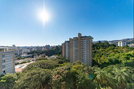 Apartamento à venda com 95m², 2 quartos e 2 vagasSuíte 1