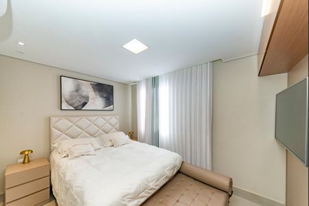 Apartamento à venda com 95m², 2 quartos e 2 vagasSuíte 1