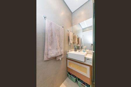 Apartamento à venda com 95m², 2 quartos e 2 vagasBanheiro da Suíte 2