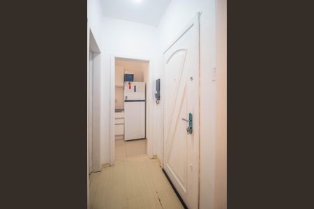 Apartamento à venda com 40m², 1 quarto e sem vagaCorredor