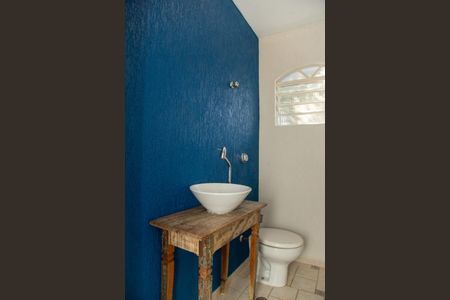 Casa à venda com 130m², 4 quartos e 2 vagasLavabo