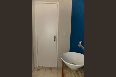 Casa à venda com 130m², 4 quartos e 2 vagasLavabo