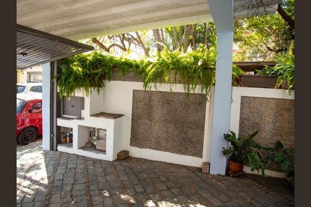 Casa à venda com 130m², 4 quartos e 2 vagasGaragem