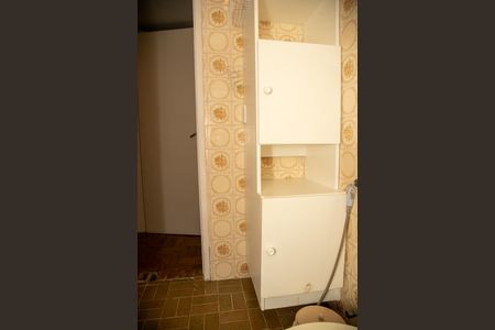 Casa à venda com 130m², 4 quartos e 2 vagasBanheiro da Suíte