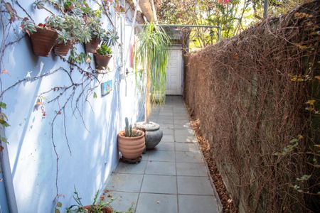 Casa à venda com 130m², 4 quartos e 2 vagasQuintal