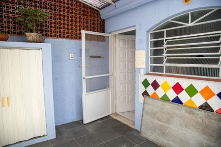 Casa à venda com 130m², 4 quartos e 2 vagasQuintal