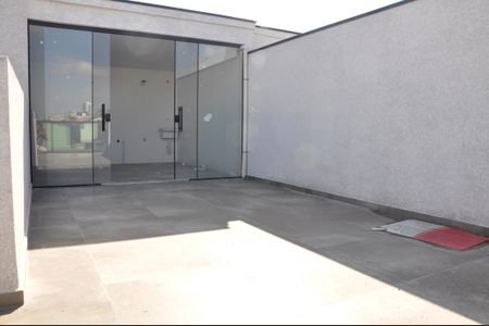 Apartamento à venda com 104m², 2 quartos e 1 vagaDetalhe - Quintal