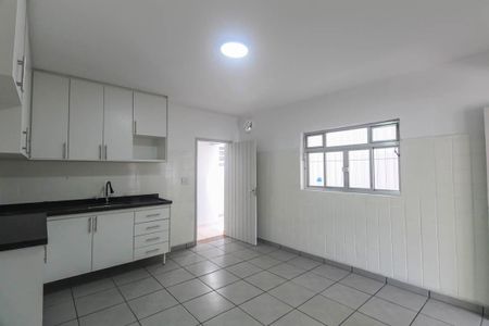 Casa à venda com 125m², 4 quartos e 3 vagasCozinha