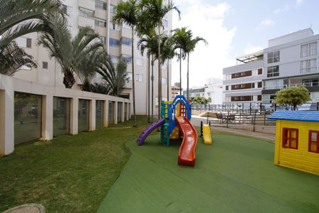 Apartamento à venda com 116m², 4 quartos e 2 vagasÁrea comum - Playground