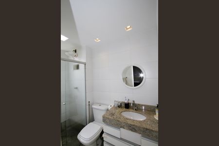 Apartamento à venda com 116m², 4 quartos e 2 vagasBanheiro da Suíte