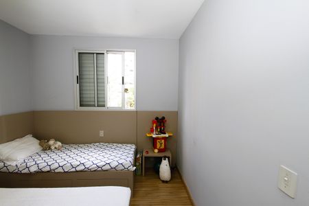 Apartamento à venda com 116m², 4 quartos e 2 vagasQuarto 3