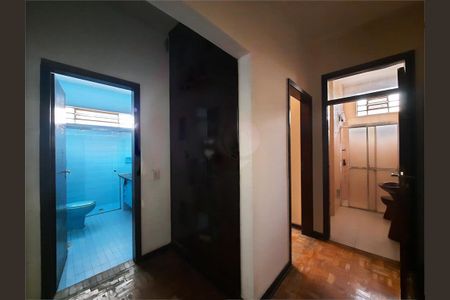 Casa à venda com 371m², 3 quartos e 4 vagas