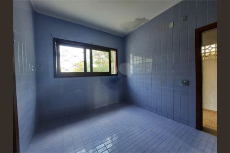 Casa à venda com 371m², 3 quartos e 4 vagas