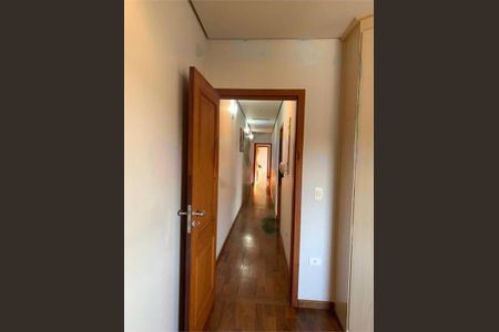 Casa à venda com 281m², 4 quartos e 3 vagas