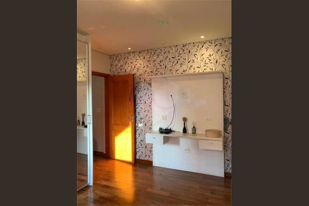 Casa à venda com 281m², 4 quartos e 3 vagas