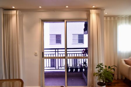 Apartamento para alugar com 120m², 3 quartos e 2 vagasSacada