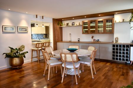 Sala de apartamento para alugar com 3 quartos, 120m² em Chácara Inglesa, São Paulo