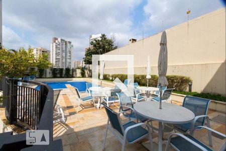 Apartamento para alugar com 120m², 3 quartos e 2 vagasÁrea comum - Piscina