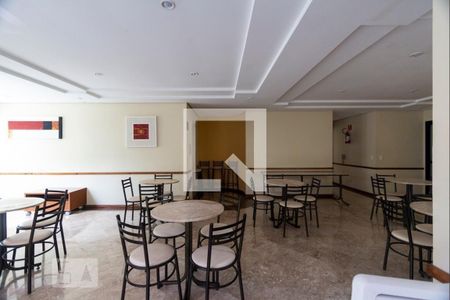 Apartamento para alugar com 120m², 3 quartos e 2 vagasÁrea comum - Salão de festas